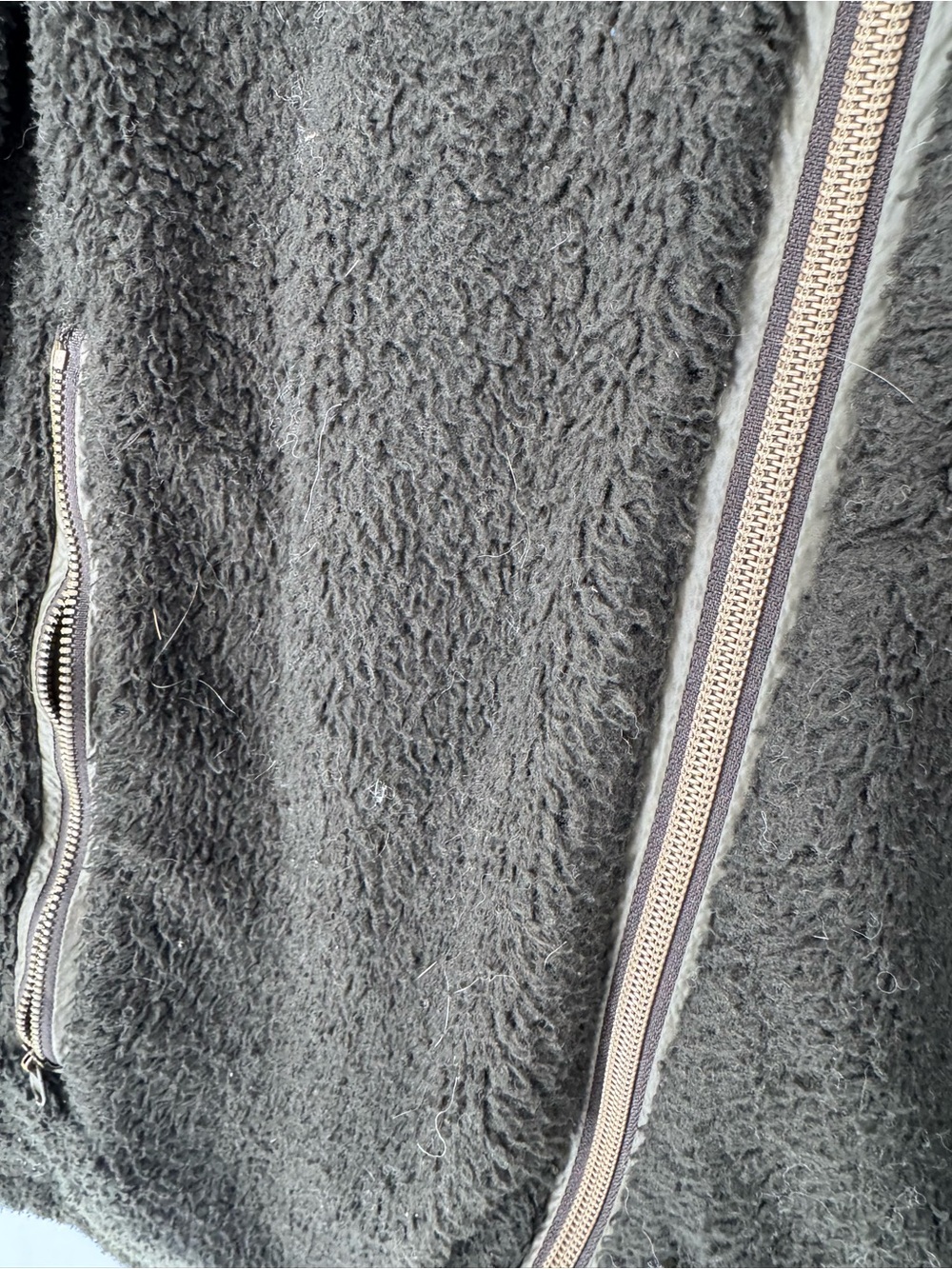 Kuhl Men's Olive Sherpa Performance Jacket with Tan Trim - Picture 4 of 10